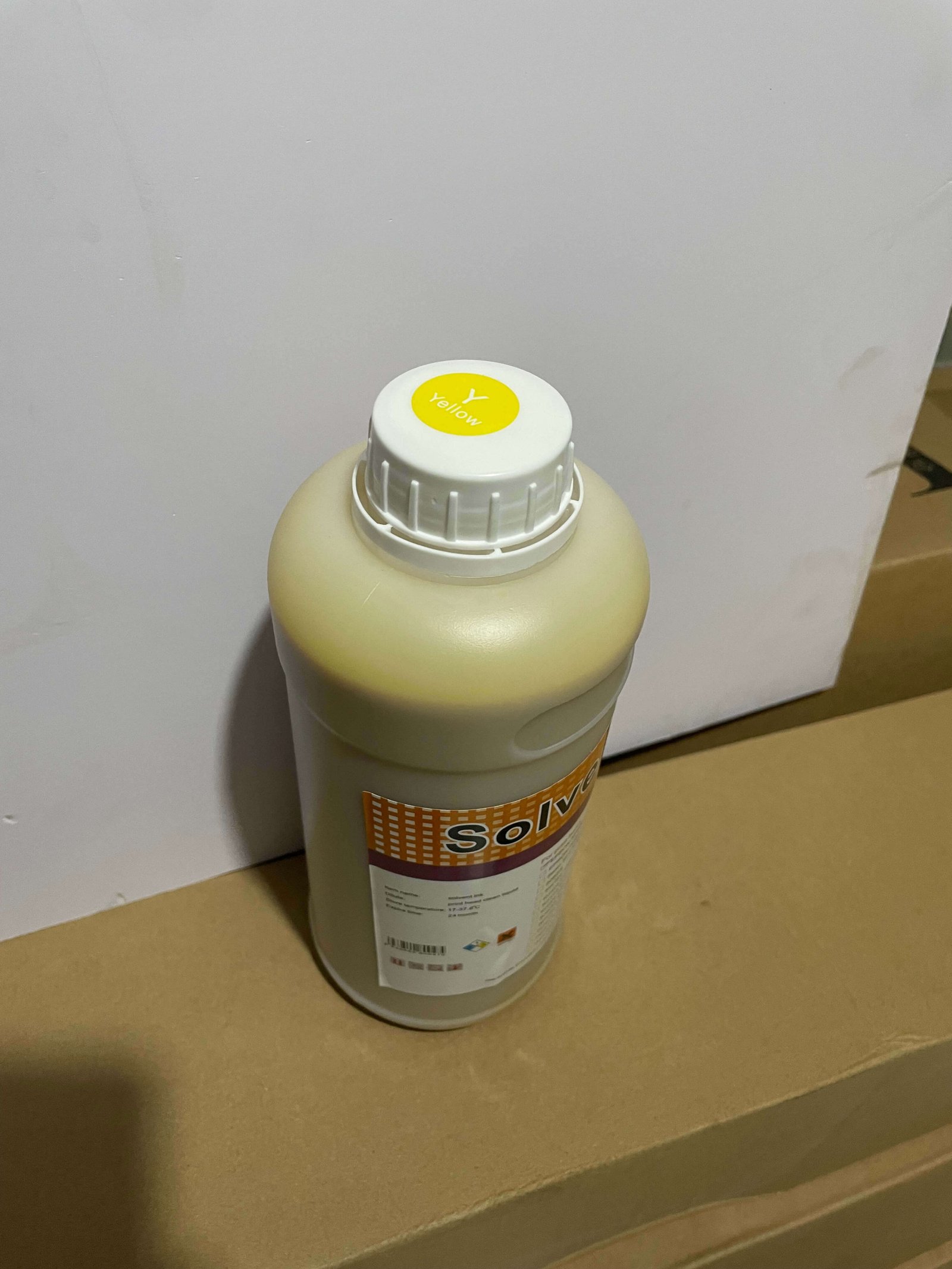 Combo 1 chai mực dầu eco solvent màu bất kì và 2 tempo siêu bền